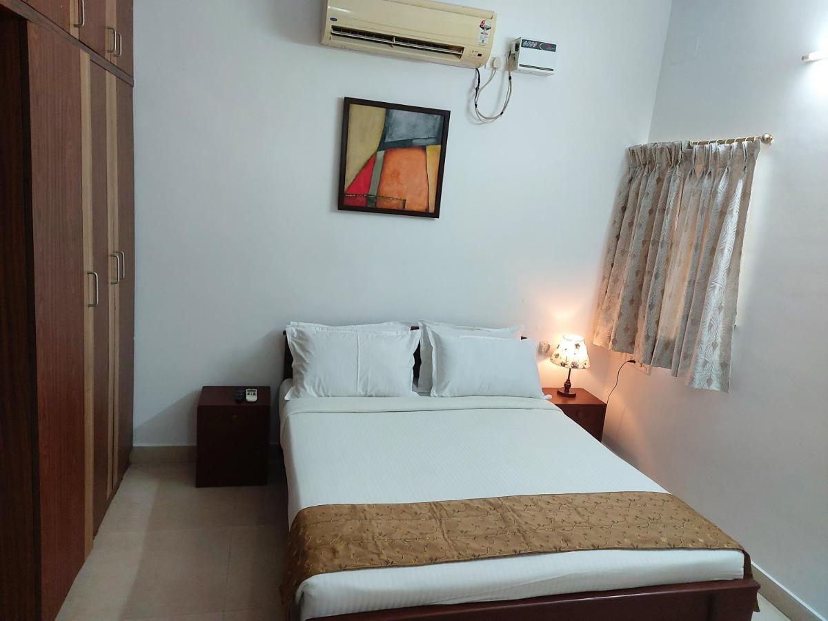 Hotel Avuraa Hospitality India à Chennai Extérieur photo
